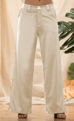 PANTALÓN ELEGANTE EN SATÍN CON BOTÓN METÁLICO 6955