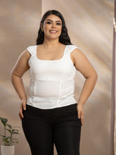 BLUSA CLASICA PLUS EN TIRAS Y CON ENCAJE P706