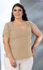 BLUSA PLUS SIZE CON MANGA CORTA Y TIRANTE CON HERRAJE P747