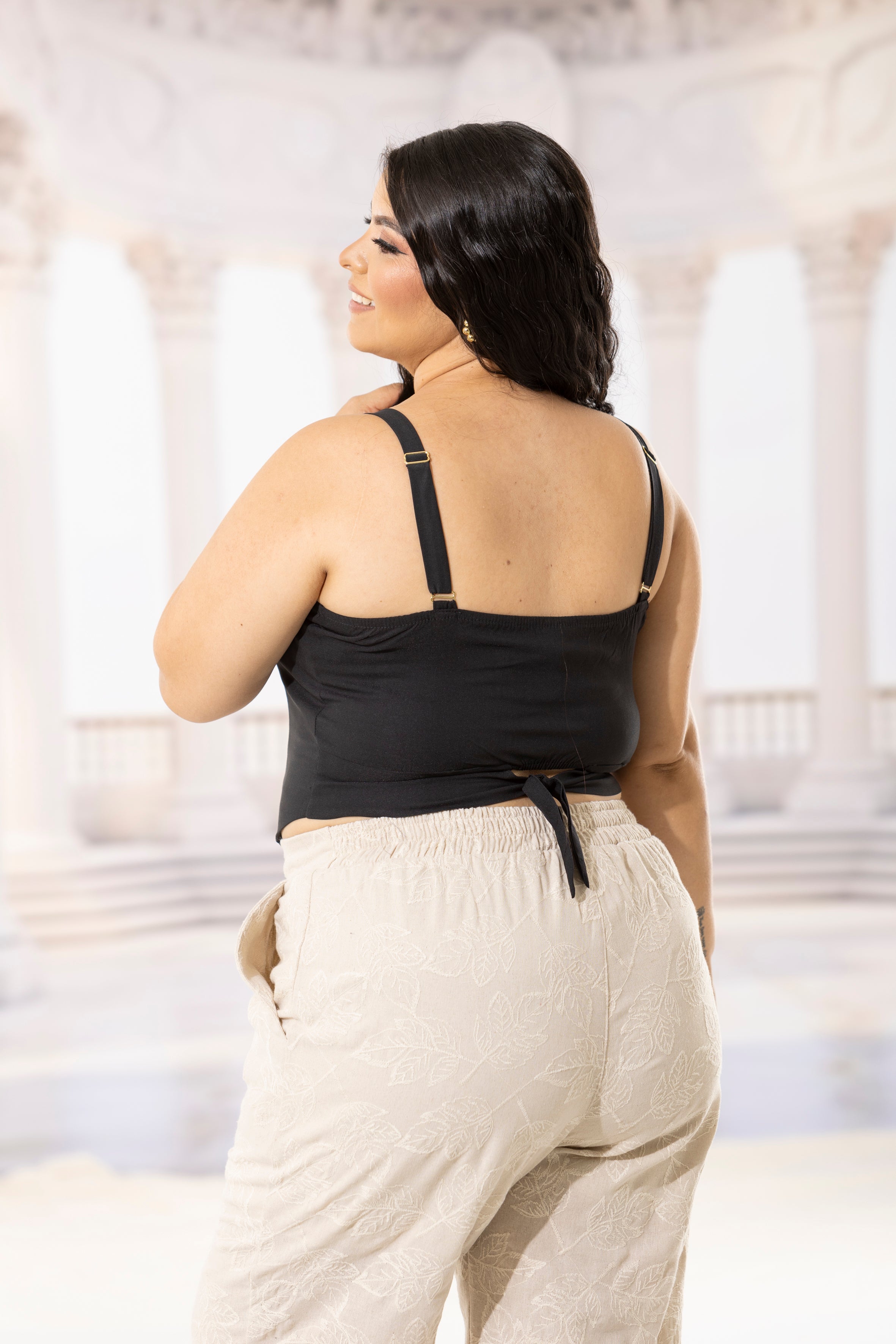 BLUSA SISA PLUS CON AMARRE EN ESPALDA P650