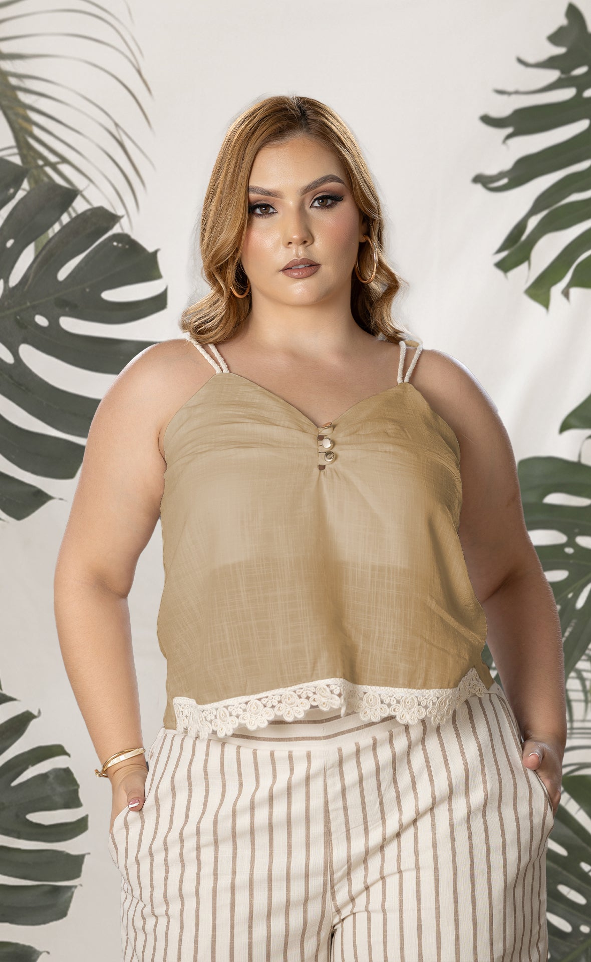 BLUSA PLUS SIZE TIRAS CON BOLILLO P805